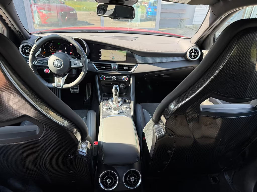 Alfa Romeo Giulia