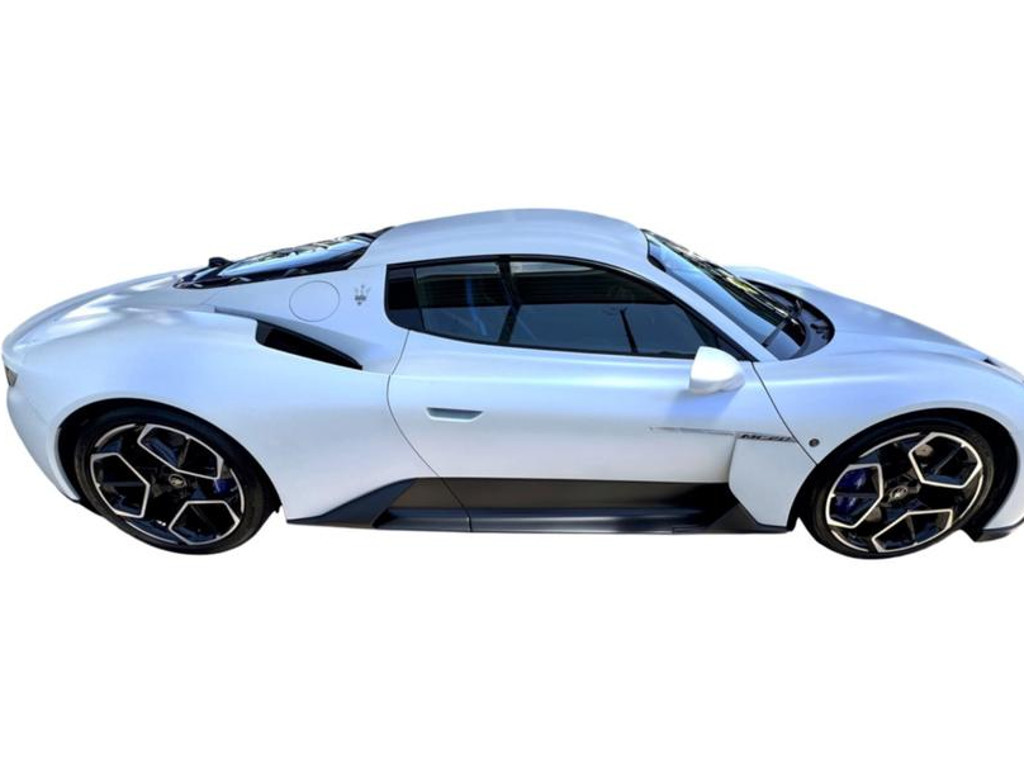Maserati MC20