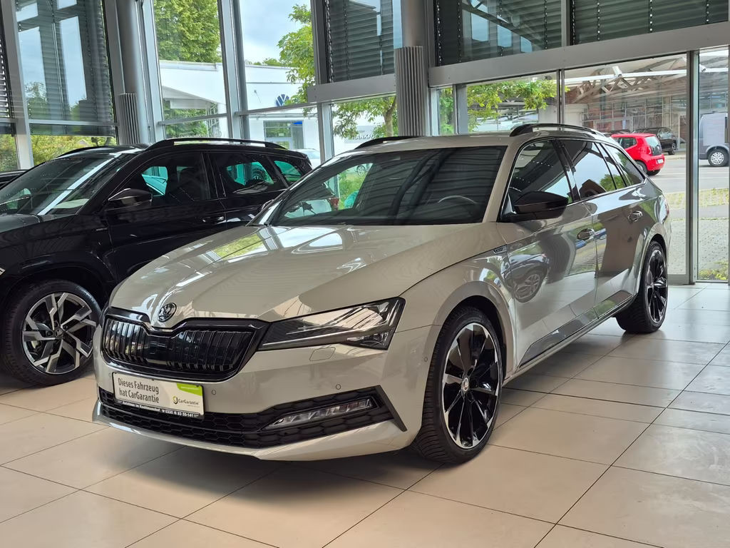 Skoda Superb Combi Sportline iV 1.4 TSI