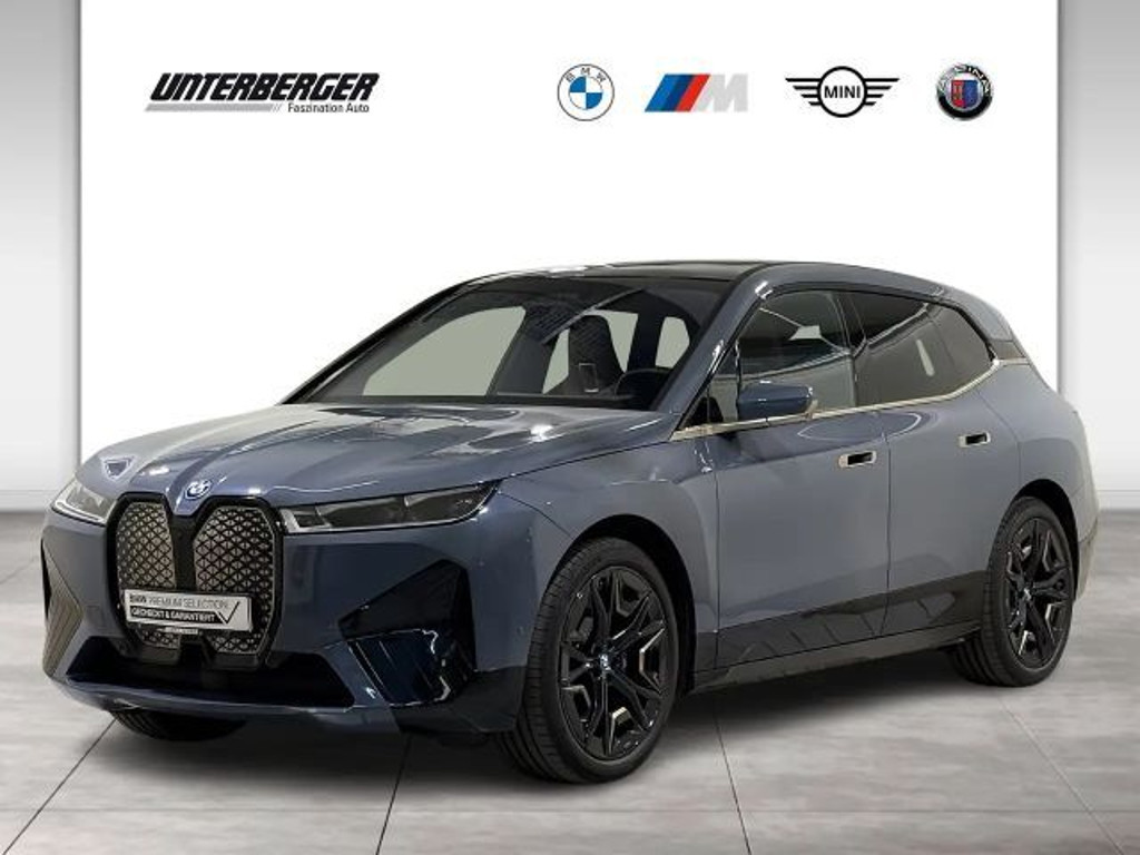 BMW iX M60