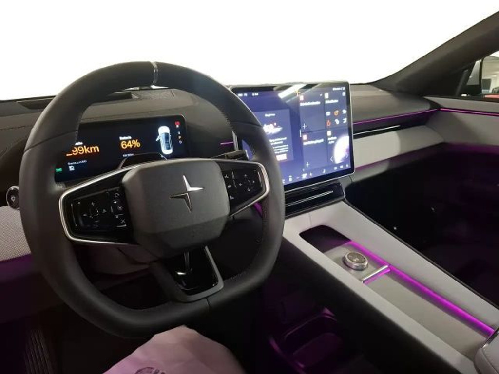 Polestar 4