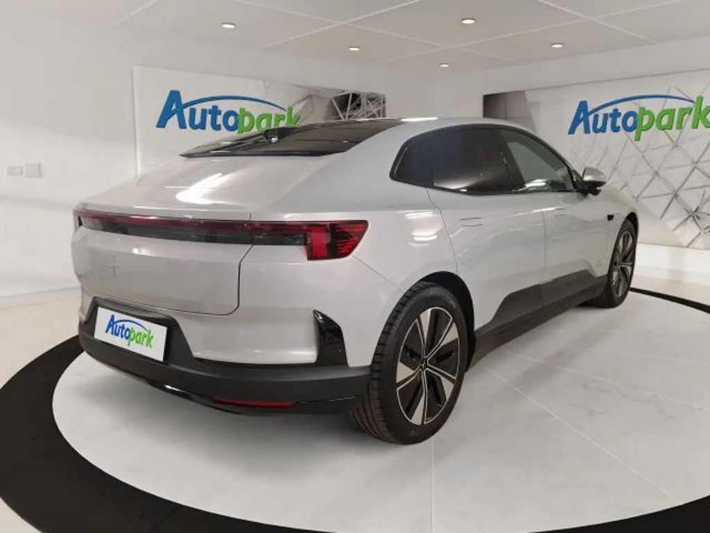 Polestar 4