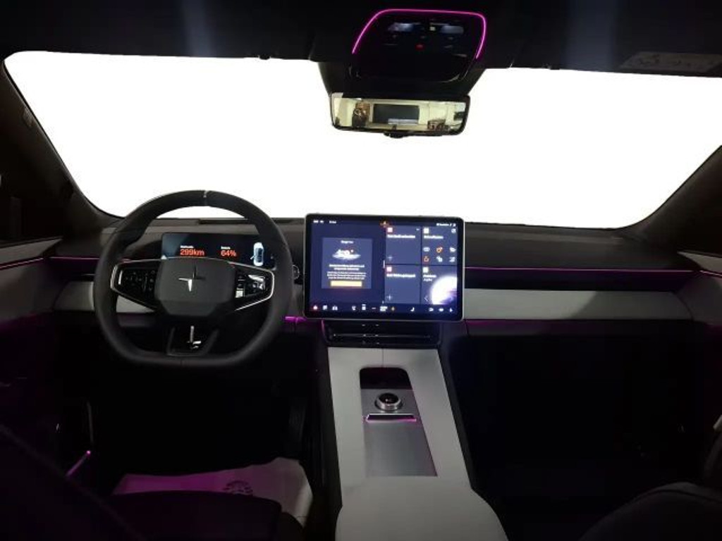 Polestar 4