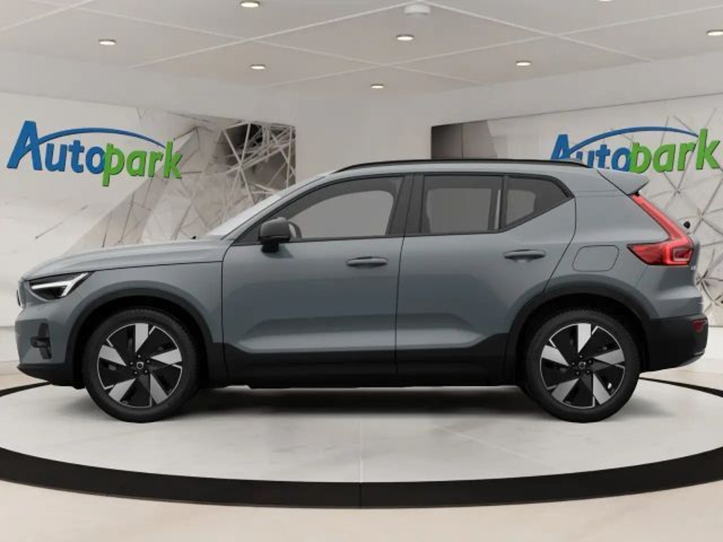 Volvo EX40