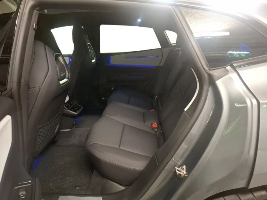 Polestar 4