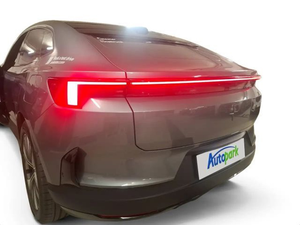 Polestar 4