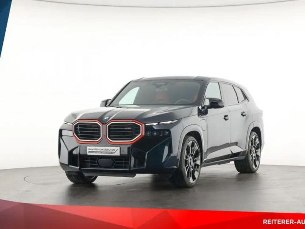 BMW XM
