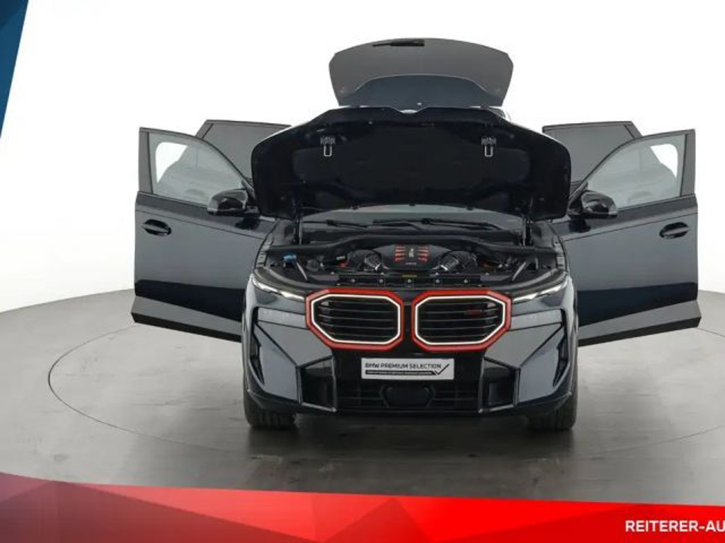 BMW XM