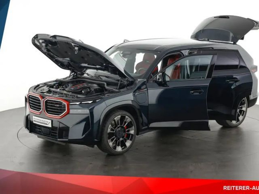 BMW XM