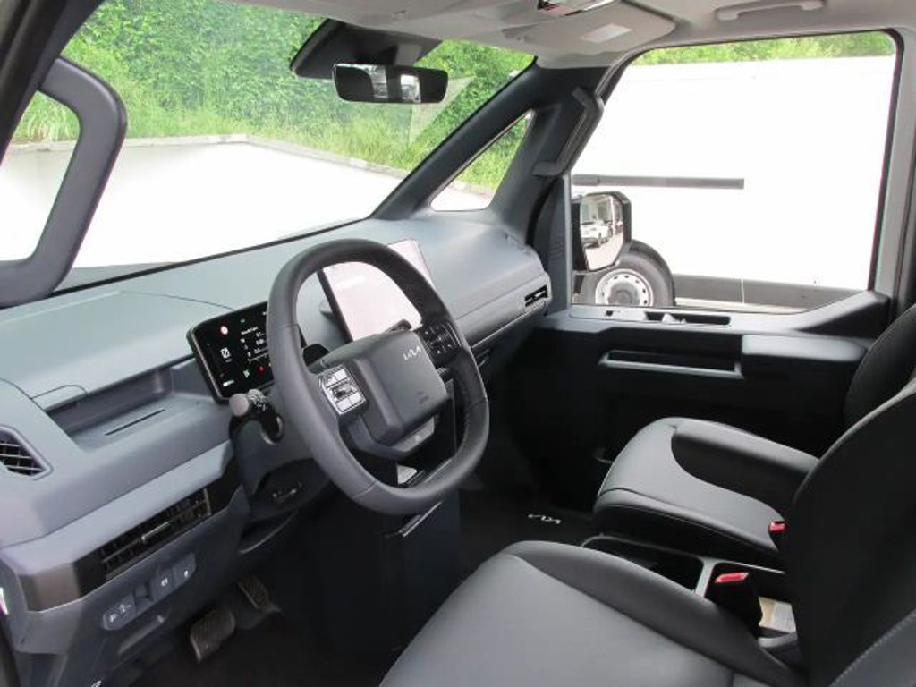 Kia PV5 Passenger