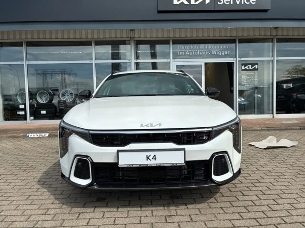 Kia K4