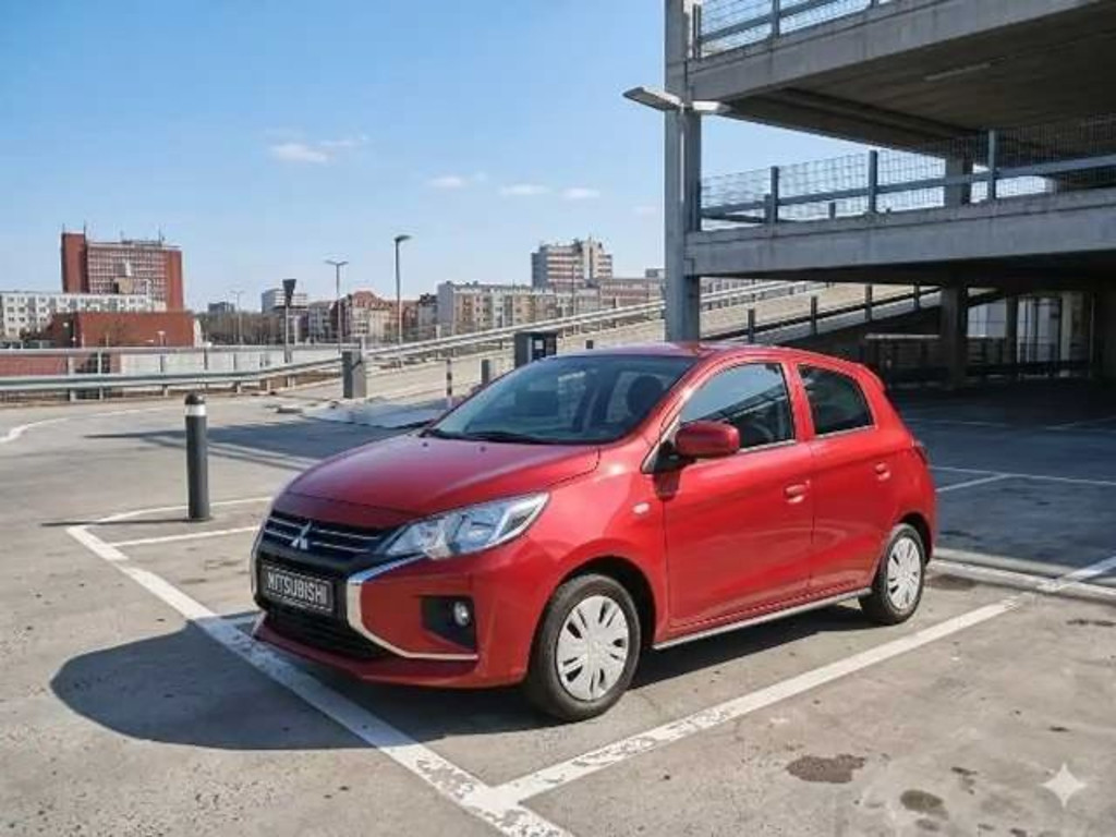 Mitsubishi Space Star Star MIVEC