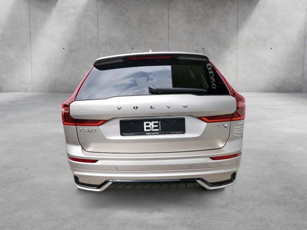 Volvo XC60 AWD T8 Recharge Plus Dark