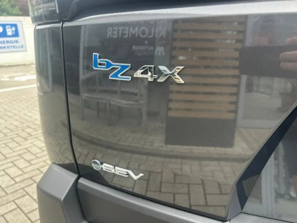 Toyota bZ4X