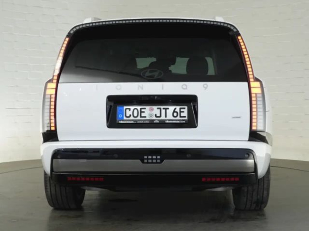 Hyundai IONIQ 9