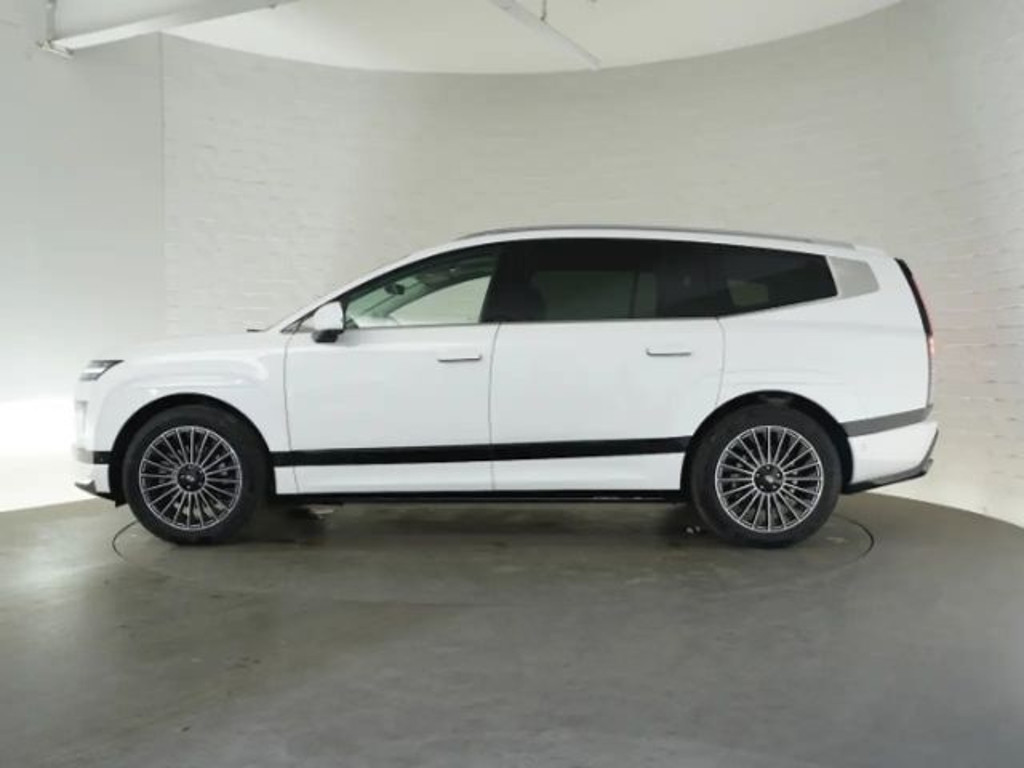 Hyundai IONIQ 9