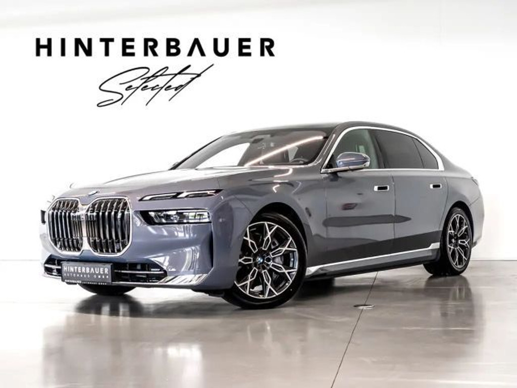 BMW i7 xDrive Executive Sedan xDrive60