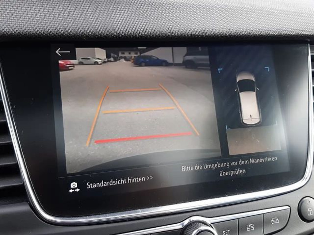 Opel Crossland X