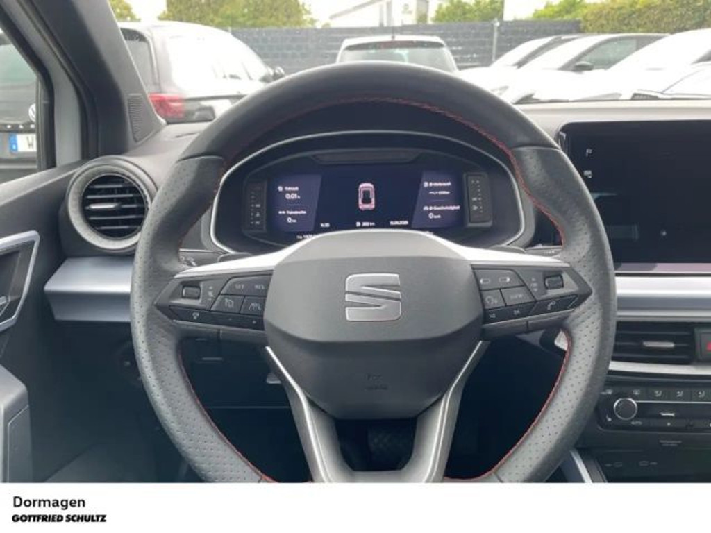Seat Arona