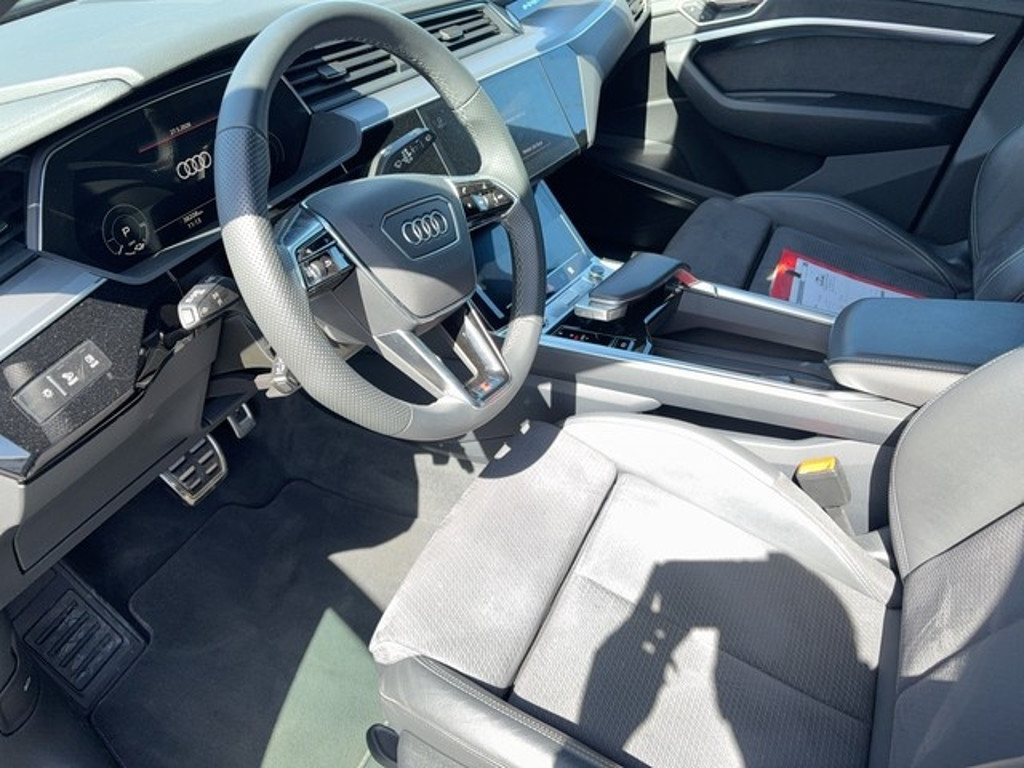 Audi Q8 e-tron