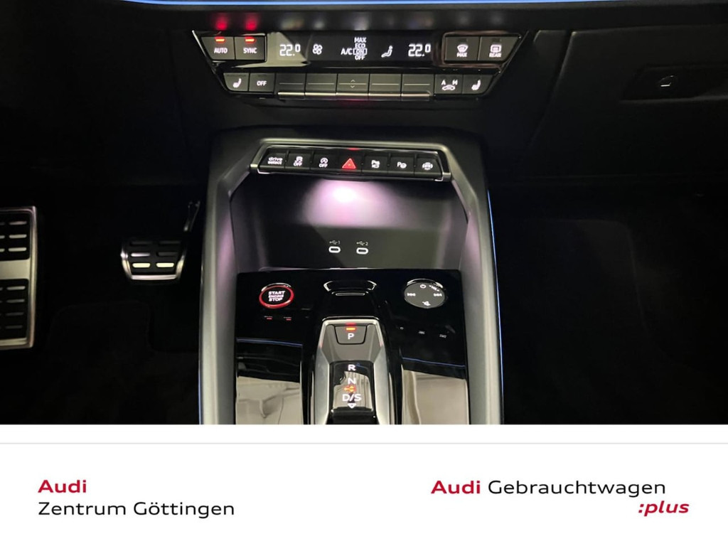 Audi RS3 Sedan Quattro S-Tronic
