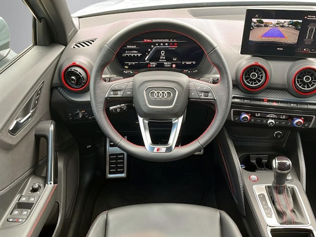 Audi SQ2