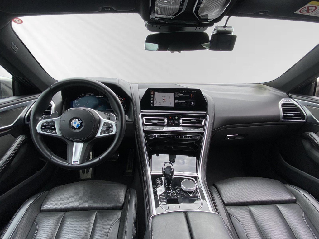 BMW M850