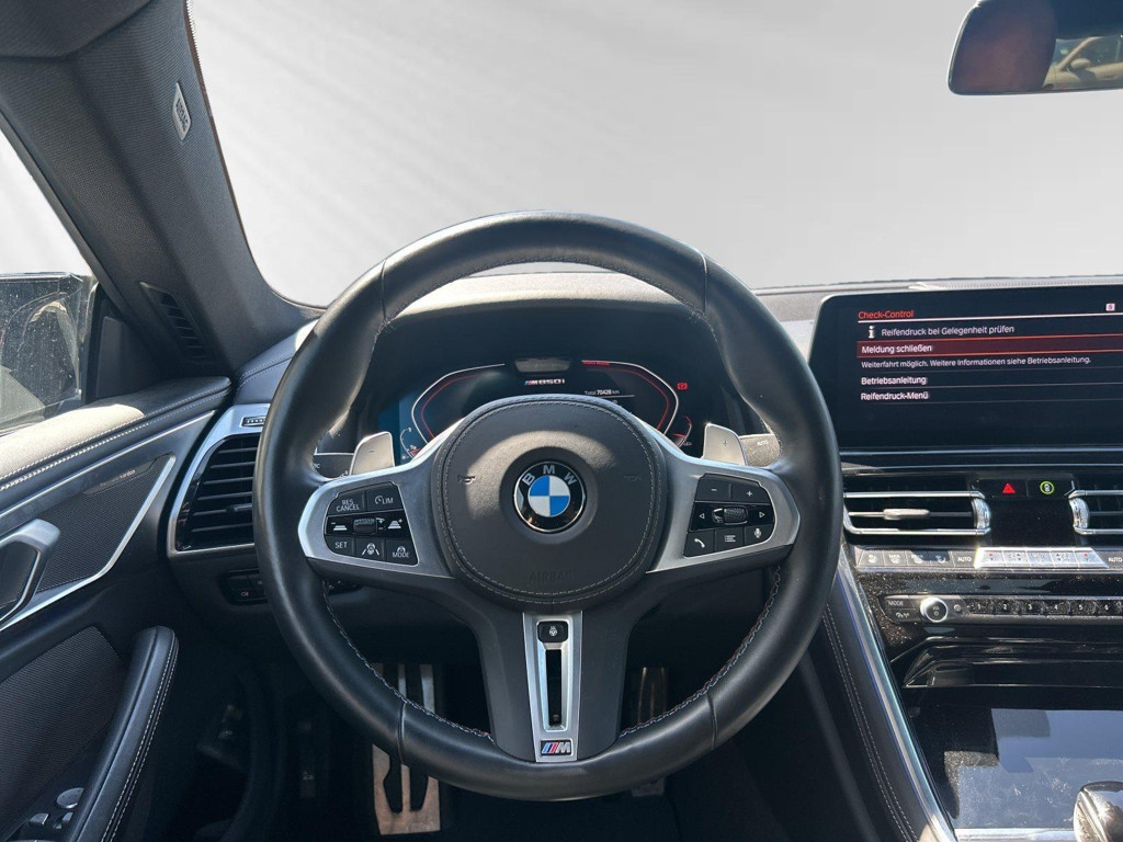 BMW M850
