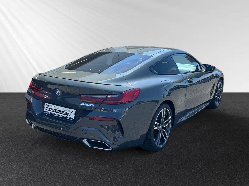 BMW M850