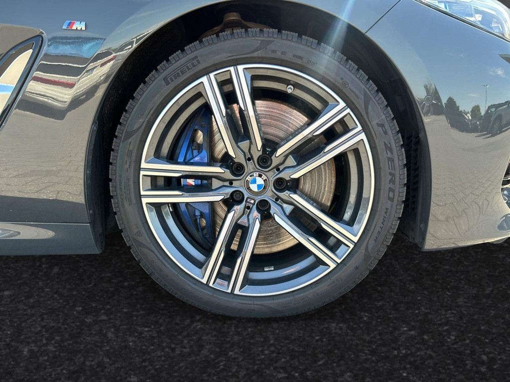 BMW M850