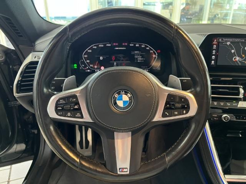 BMW M850
