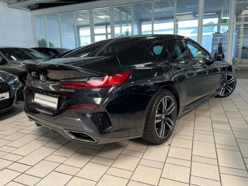 BMW M850
