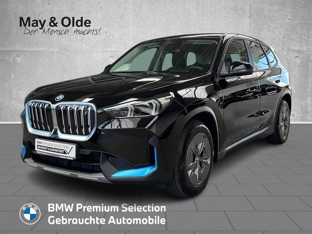 BMW iX1