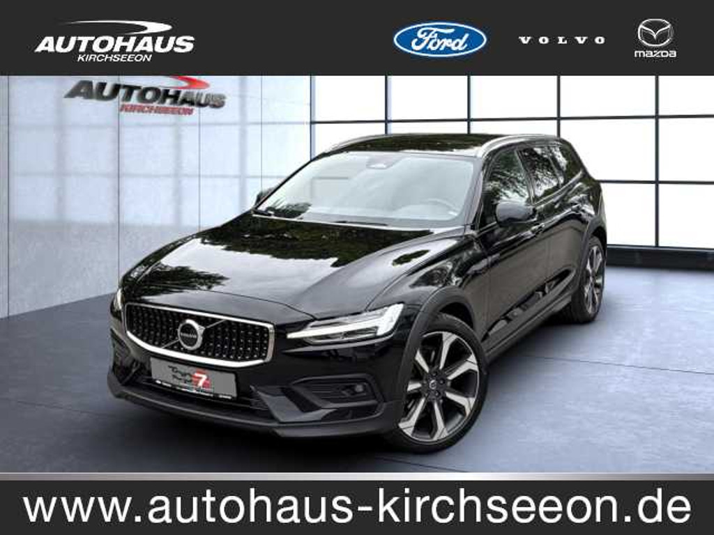 Volvo V60 Cross Country CC Bluetooth Navi LED Vollleder Klima Einparkhilfe el. Fenster