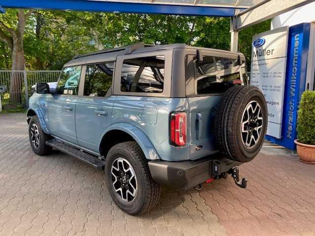 Ford Bronco