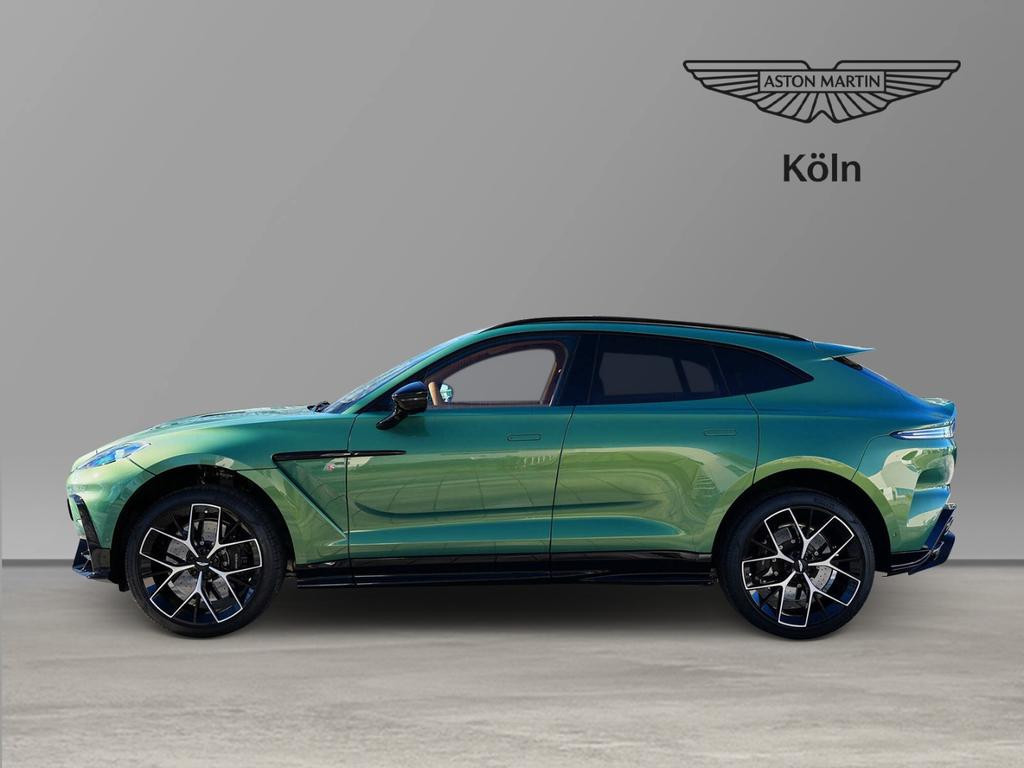 Aston Martin DBX