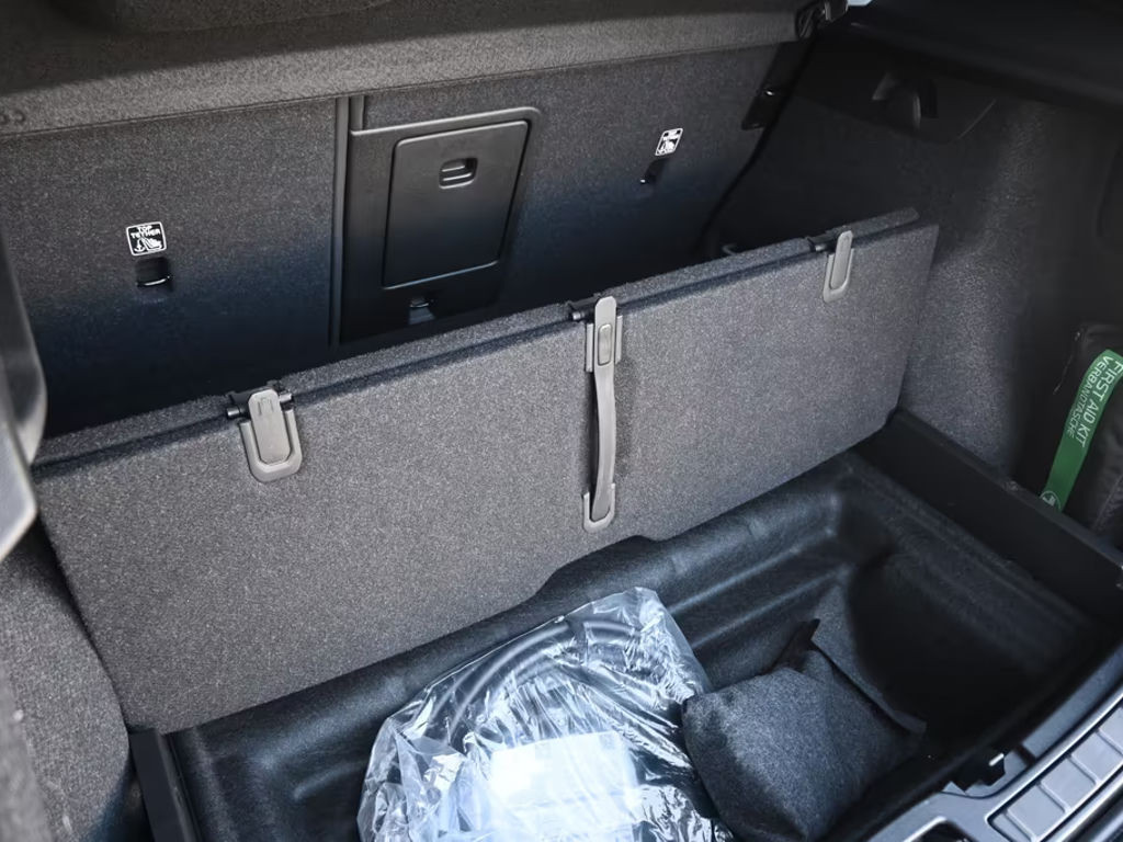 Volvo EX40