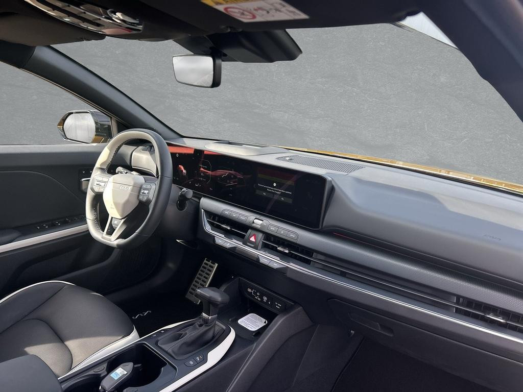 Kia K4