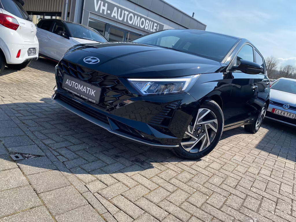 Hyundai i20 DCT*16"ALU*LED*NAVI&R.KAMERA*Lenkrad&Sitzheiz