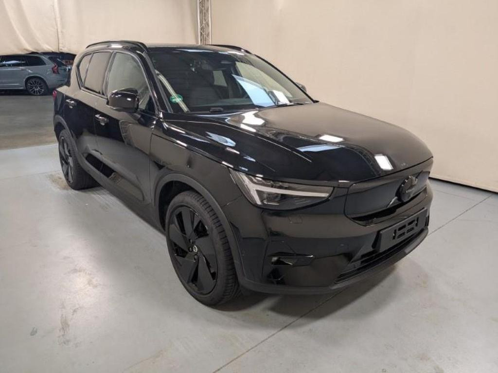 Volvo EX40