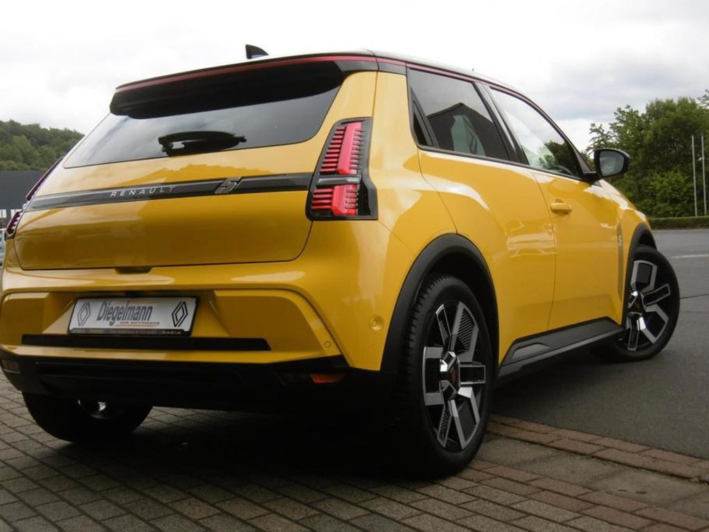 Renault 5