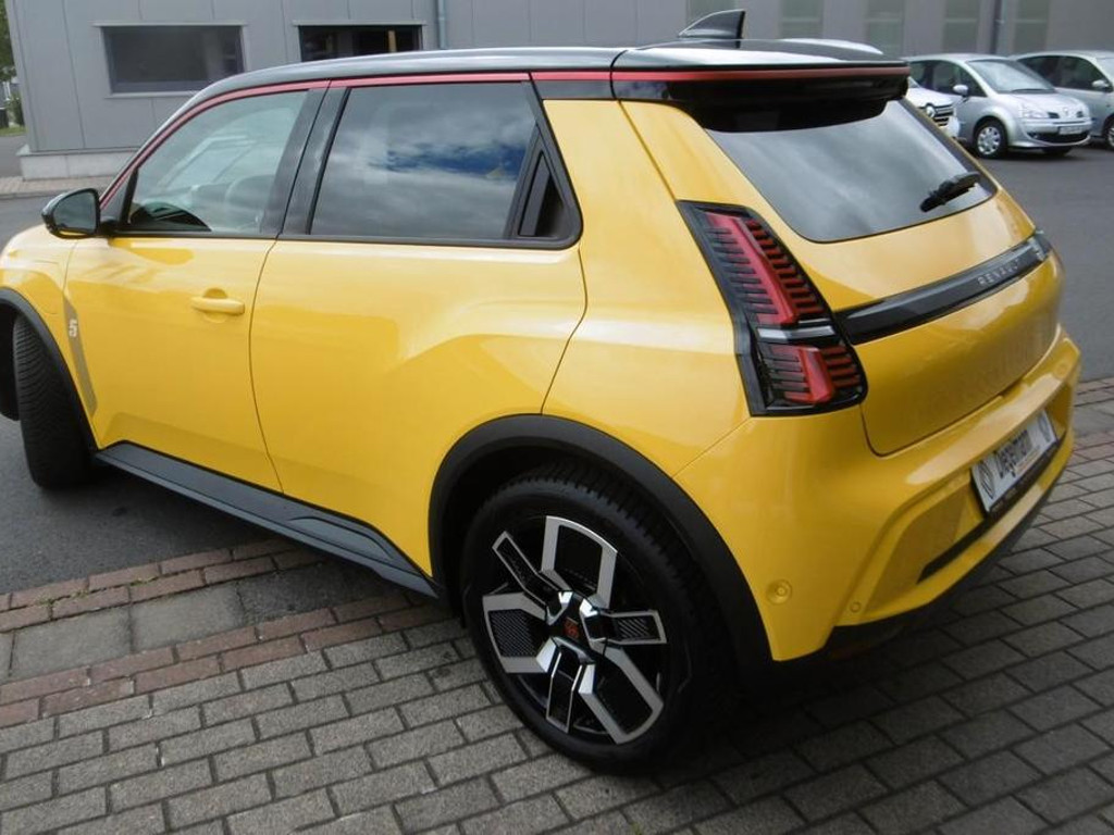 Renault 5