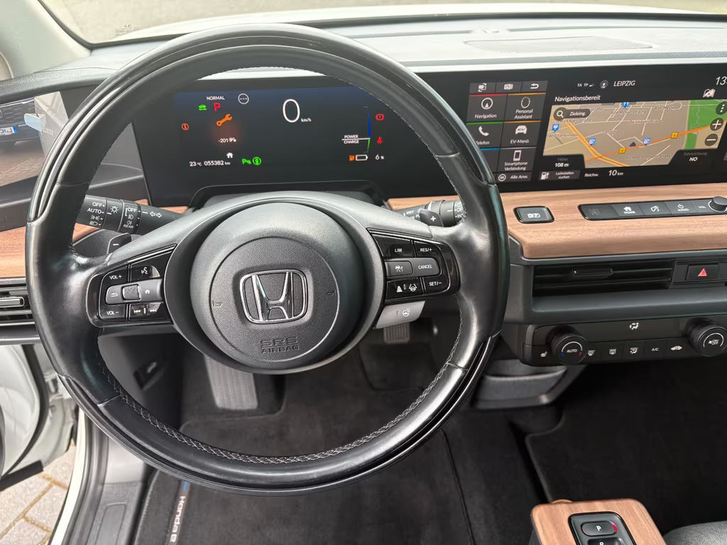 Honda e