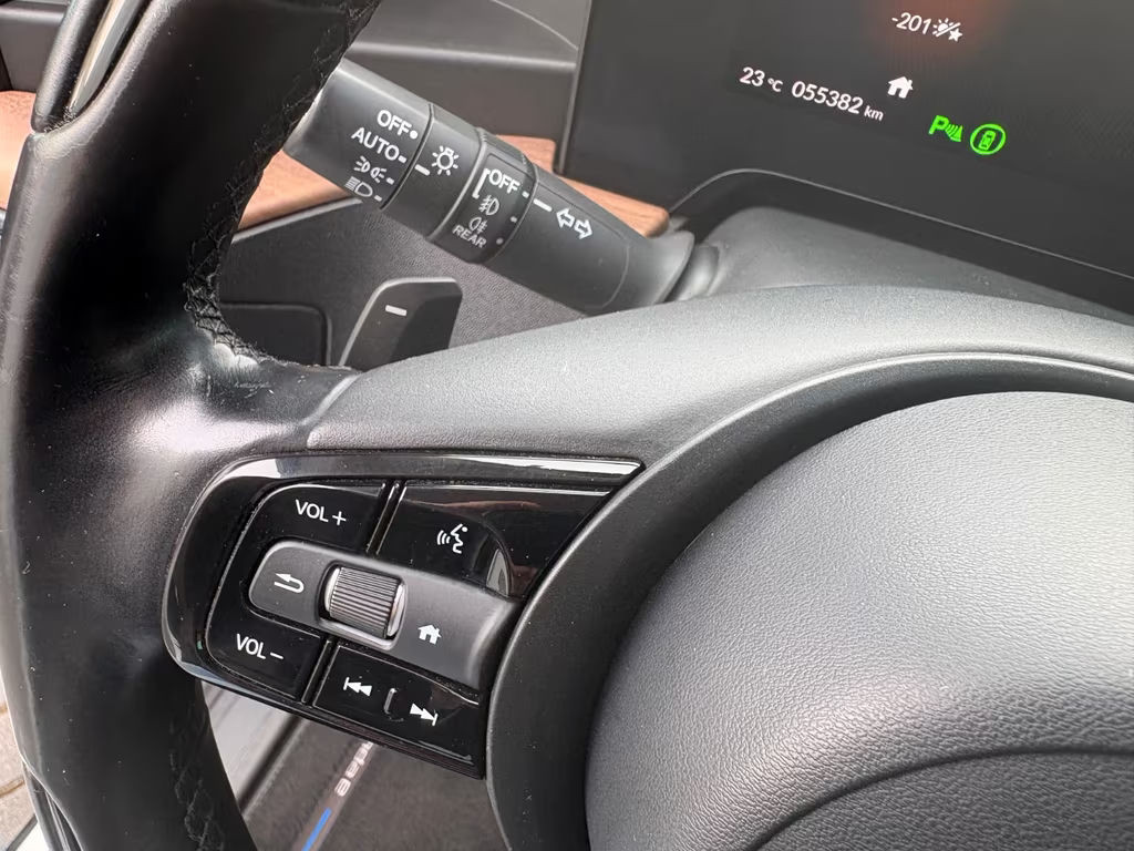 Honda e