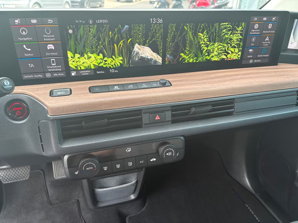 Honda e