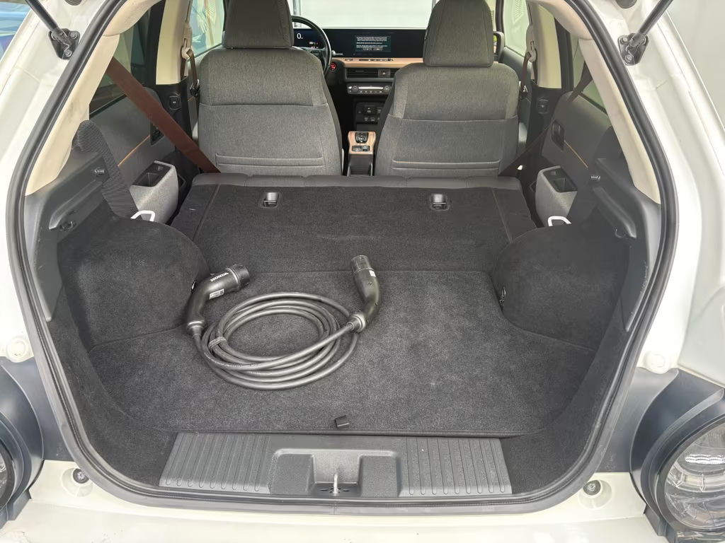 Honda e