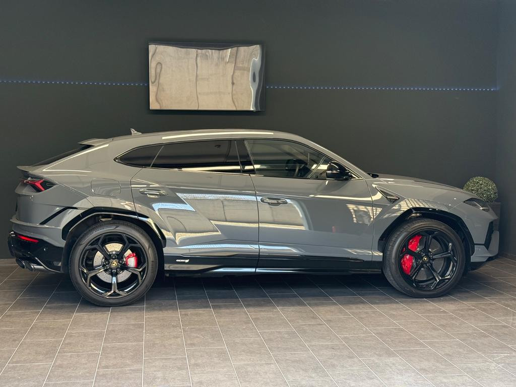 Lamborghini Urus S