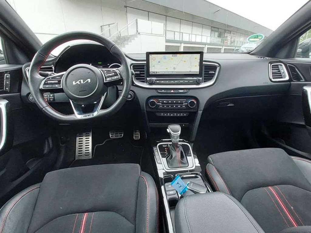 Kia ProCeed