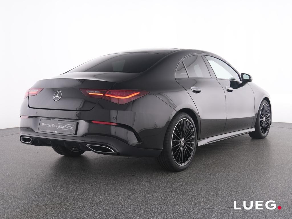 Mercedes-Benz CLA-Klasse CLA 200 AMG Line