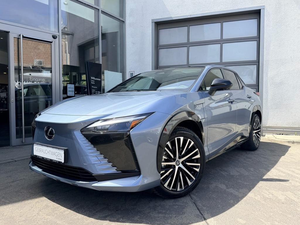 Lexus RZ